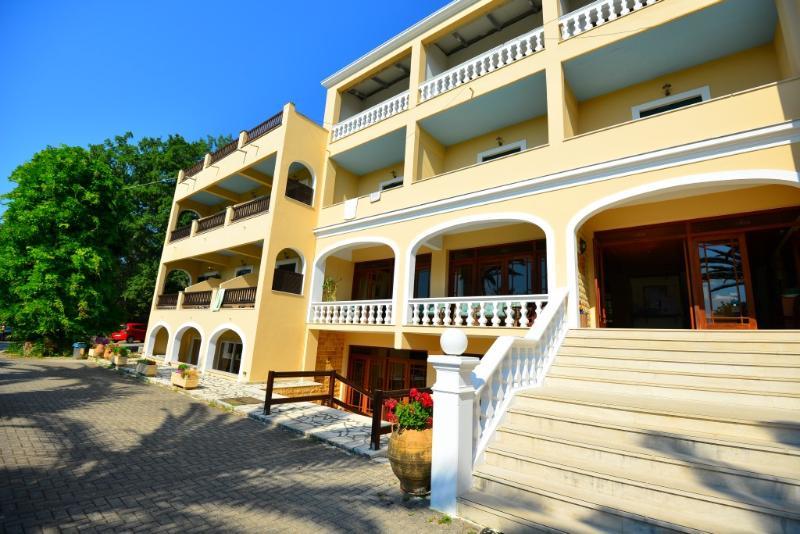 Hotel Fiori 2*