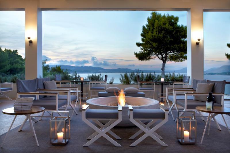 Thalassa 3*