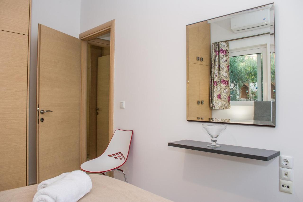 Apartment Nina's Villa, Cosy Seaview Retreat