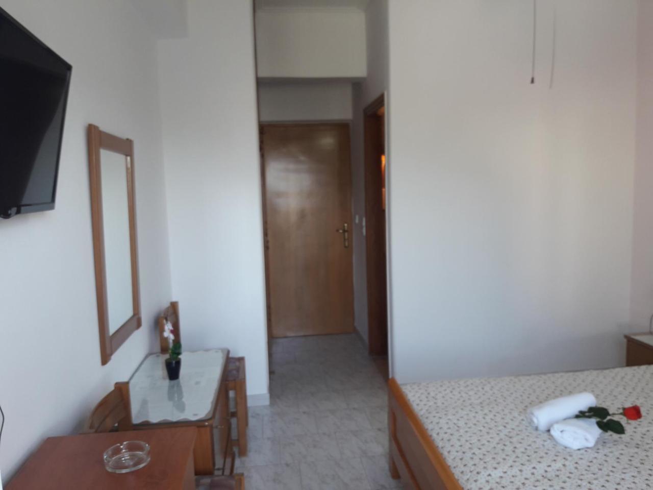 Posidonia Aparthotel