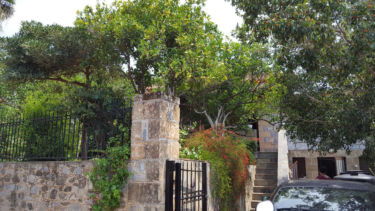 Onar A Stone House With Amazing View