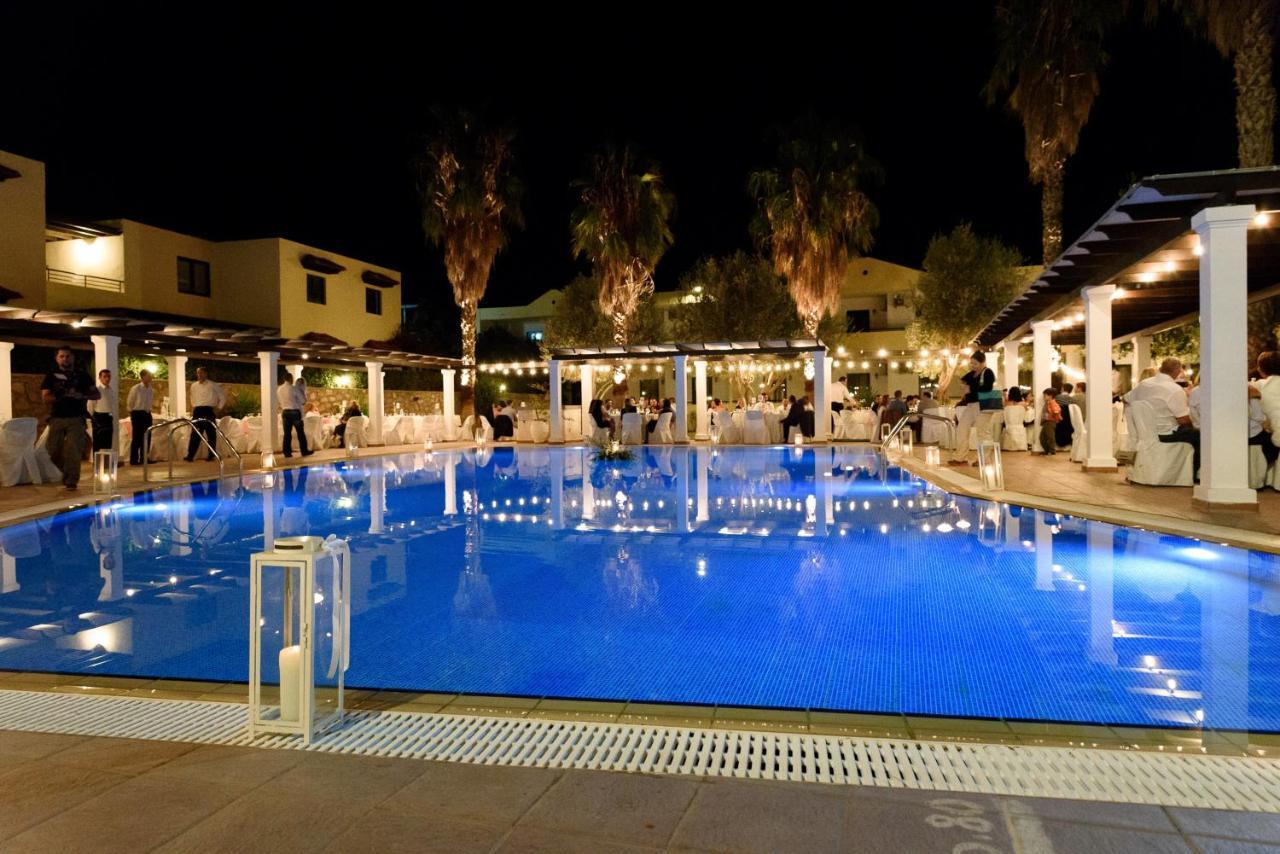 Aparthotel Pefkos Village 3*