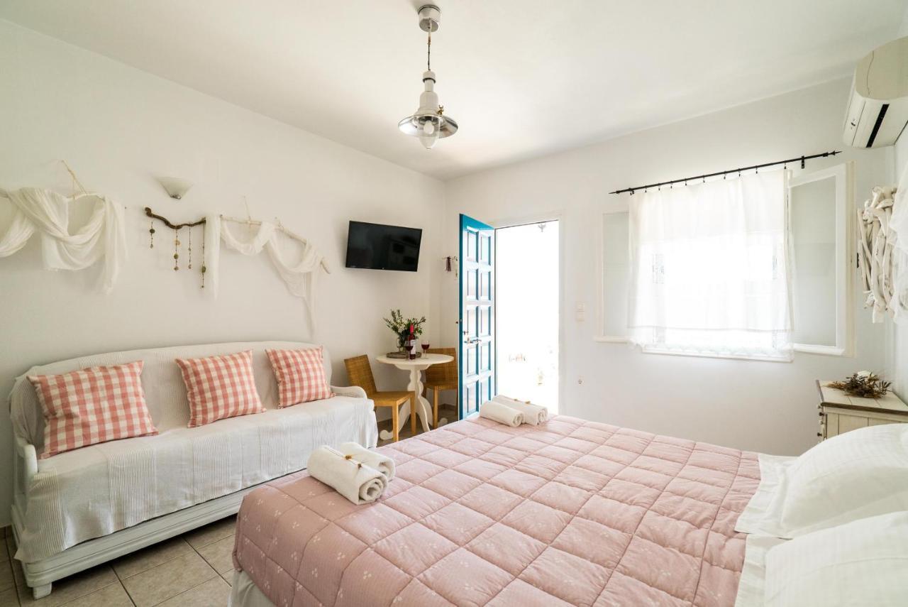 Plori And Apartment