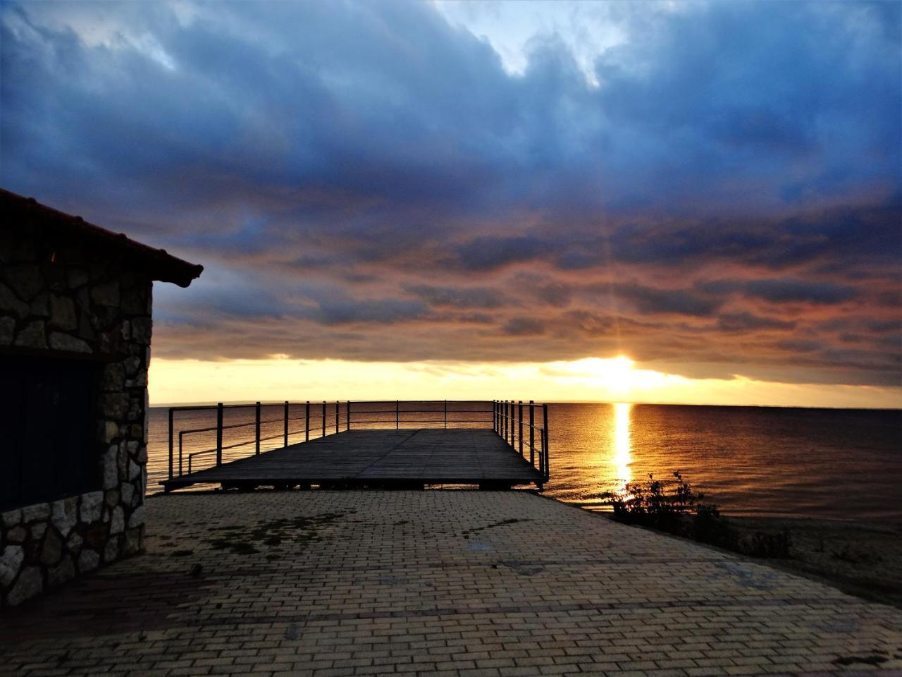 Karpetis A Paradise Psakoudia