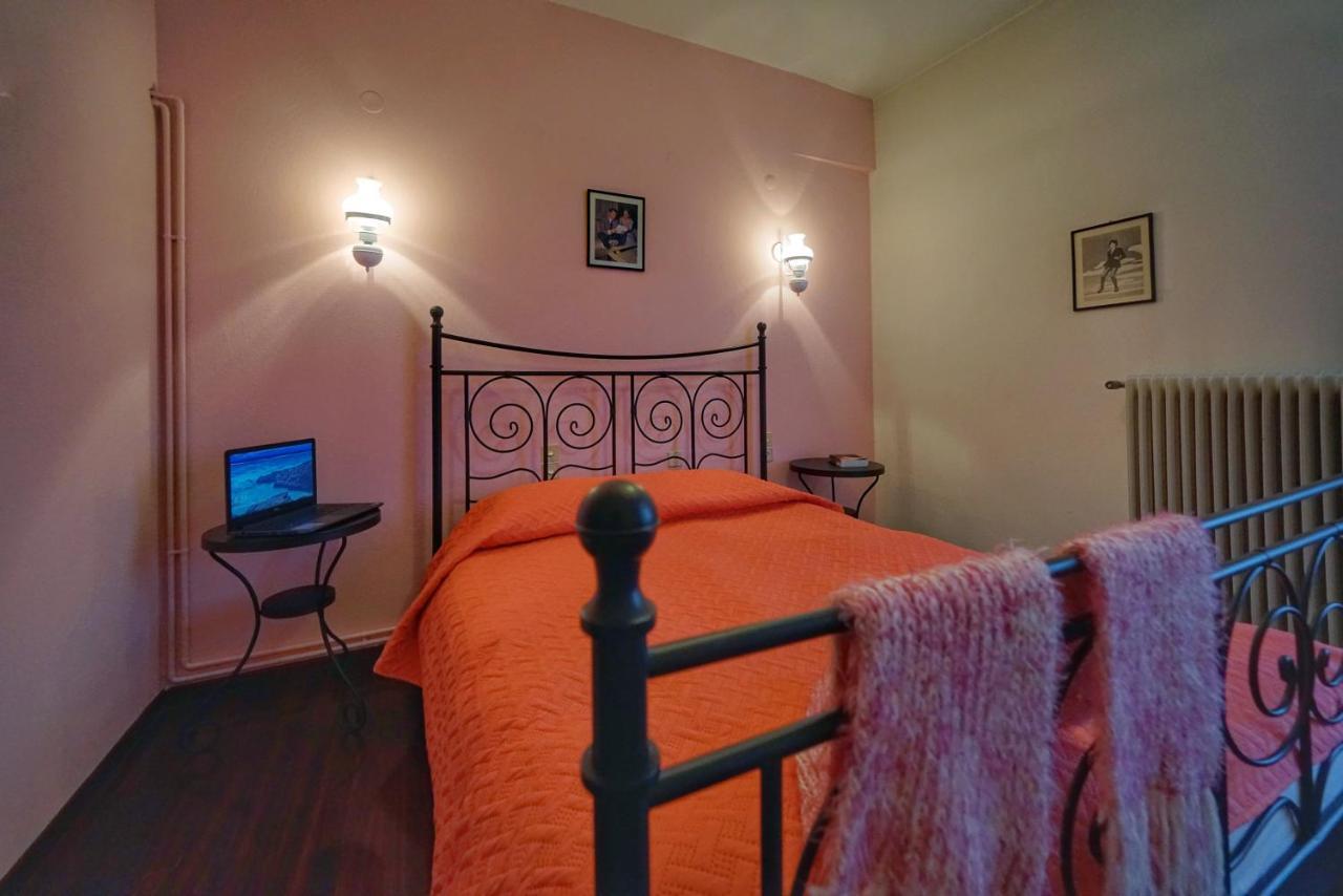 To Balkoni Tis Agorianis Hotel 2*