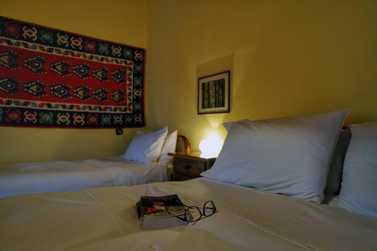 Hotel To Balkoni Tis Agorianis 2*