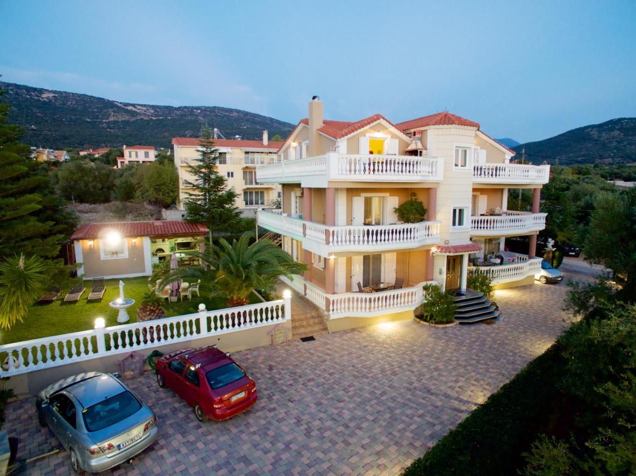 Apartment Madalena's Razata
