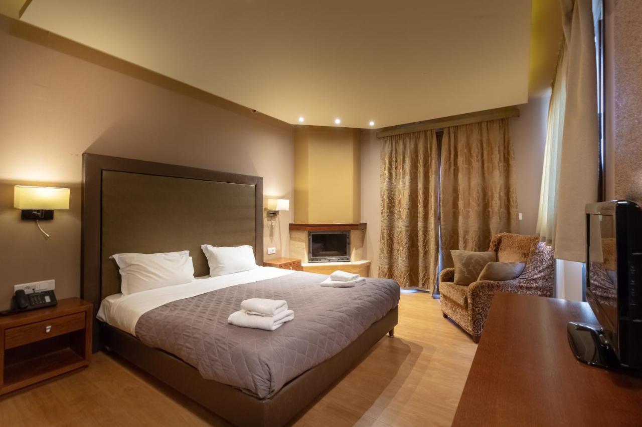 Hotel Nevros And 4*