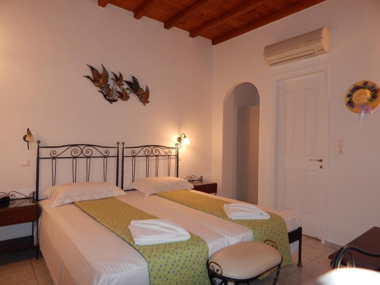 Nisiotiko House In Tinos Near The