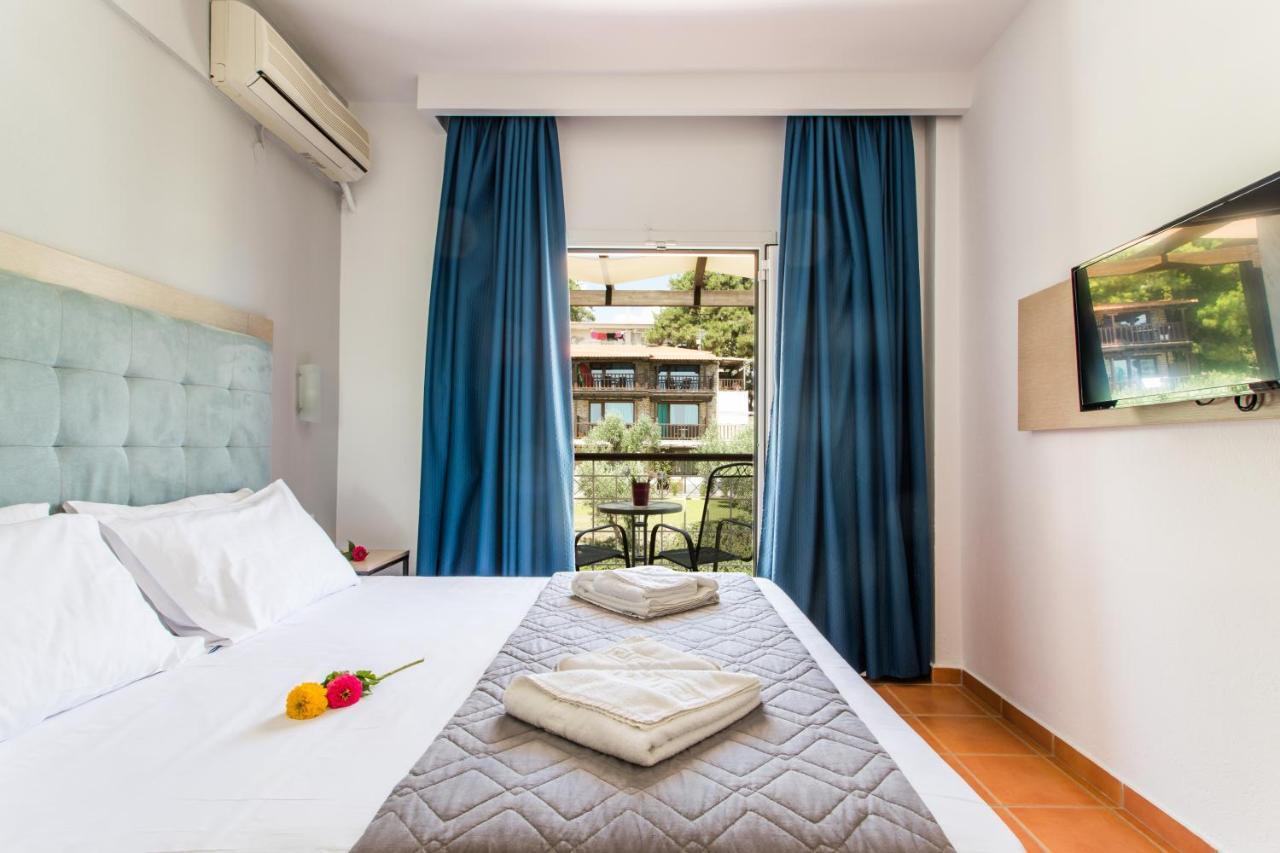 Hotel Coral Blue Gerakini
