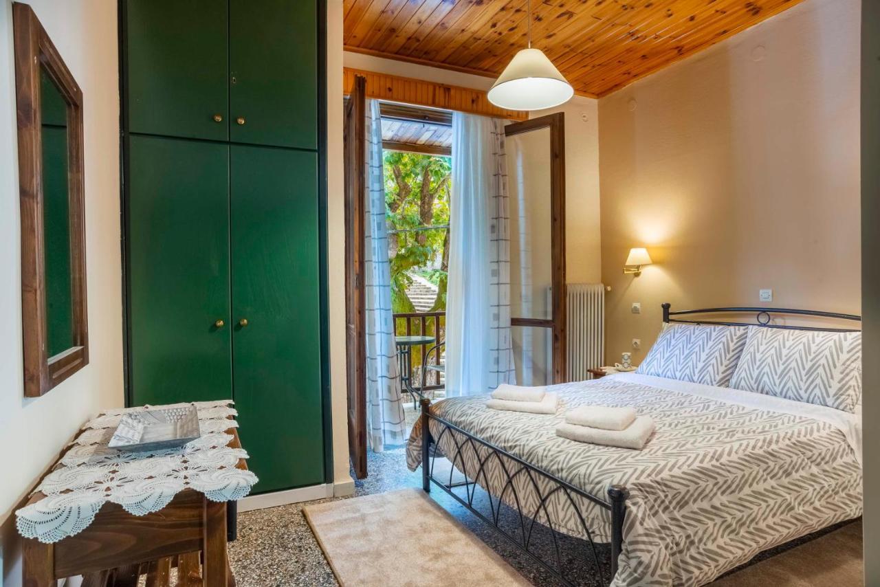 Guest house Helidona Mikro Chorio (Central Greece)