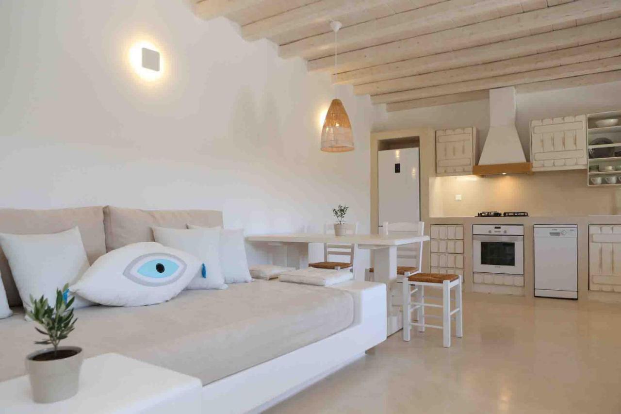 Vlia Mar Myconian Residences Kalafatis