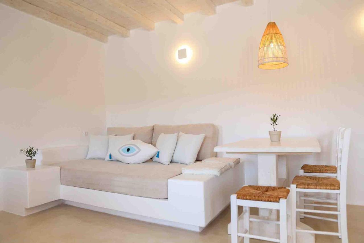 Vlia Mar Myconian Residences * Kalafatis