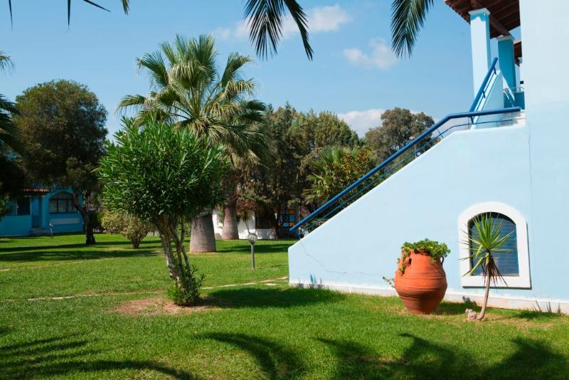 Govino Bay Aparthotel Gouvia