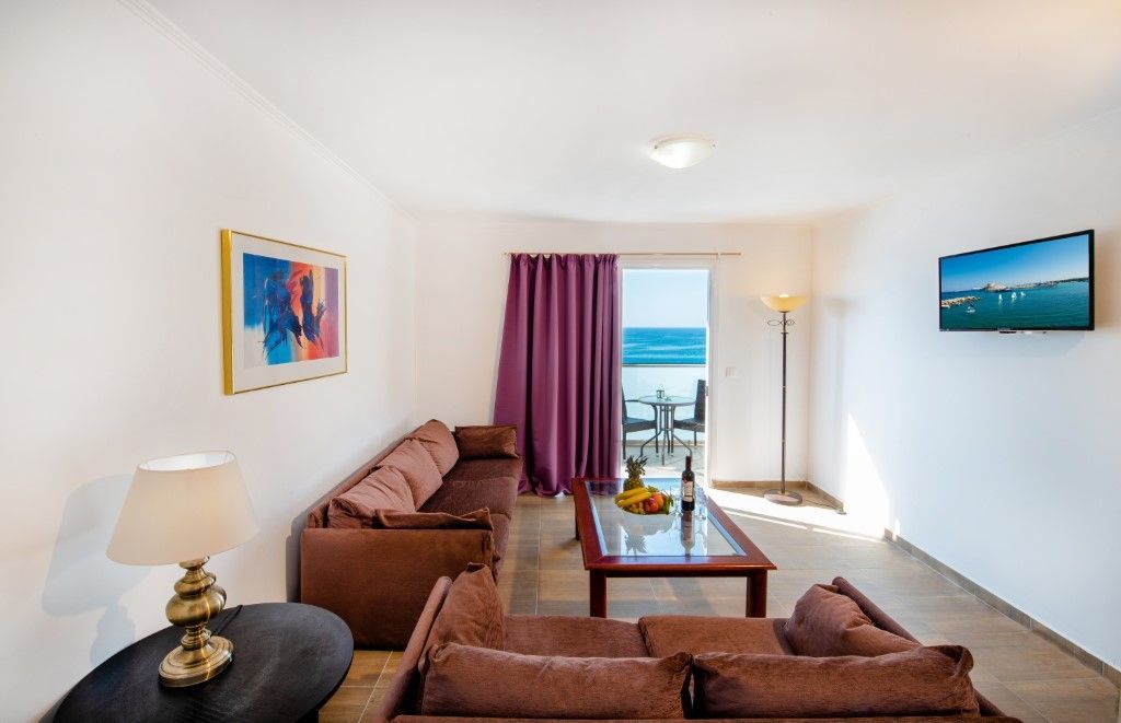 Ilyssion Hotel Pefki (Rhodes)
