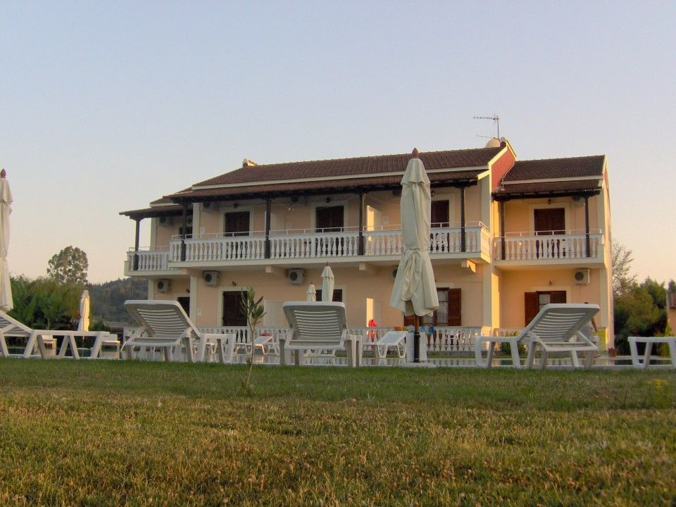 Vlachos Apartment
