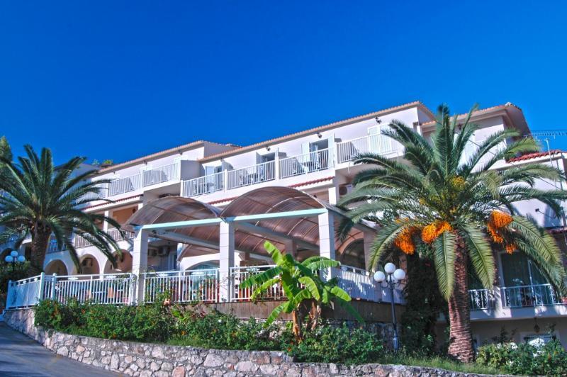 Hotel Commodore Argassi