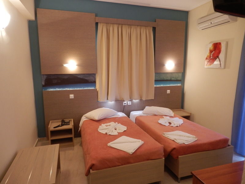 Hotel Planos Beach Aparthotel 3*
