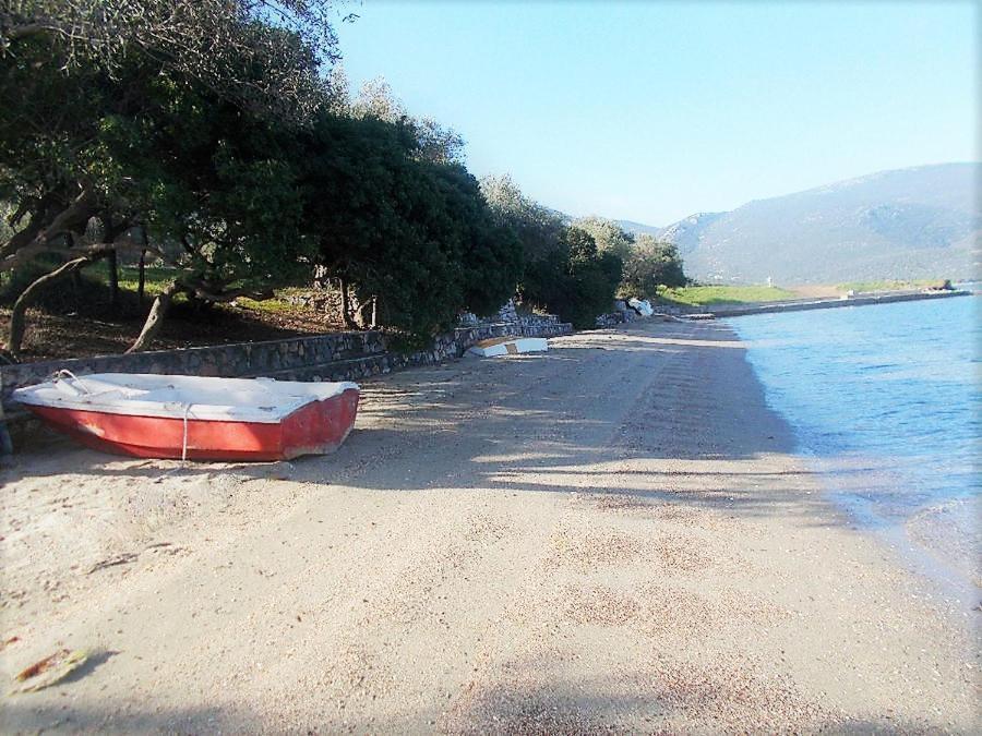 Waterfront Mediterranean Villa Skroponeria