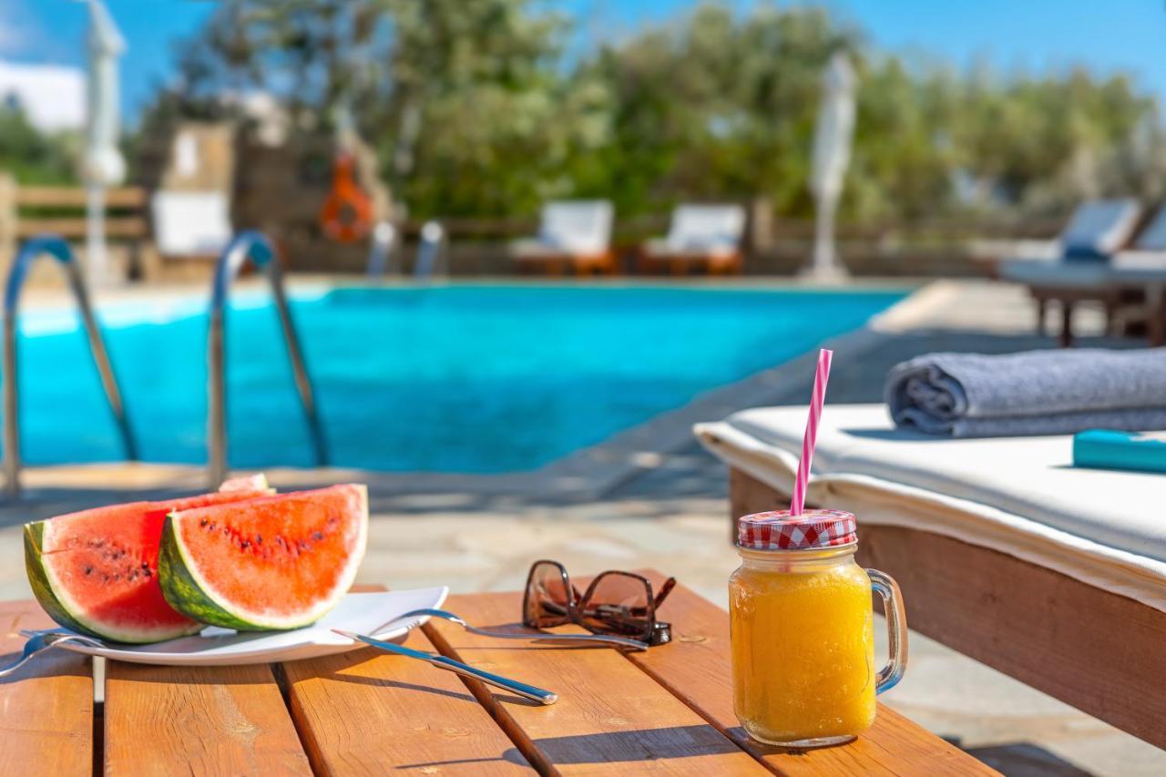 Aparthotel Sofia Agios Petros (Andros)