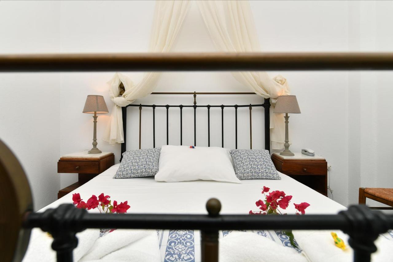 Swiss Hotel Naousa (Paros)