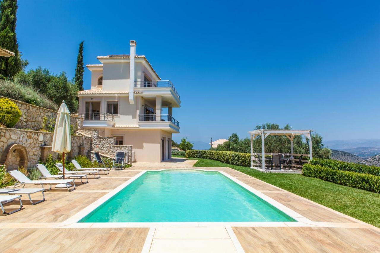 Artemis Nafplion Villa