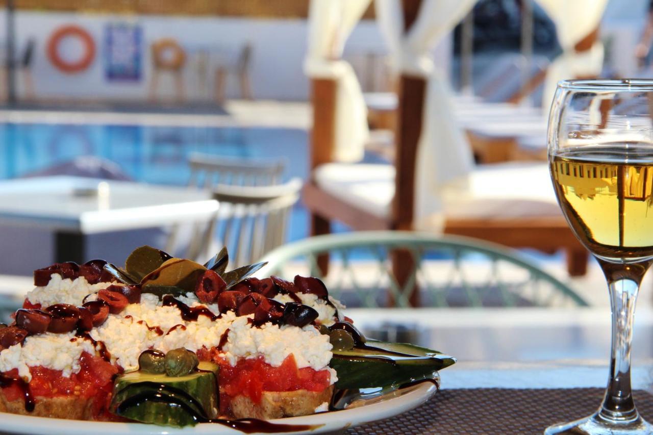 Aparthotel Ifestos 3*