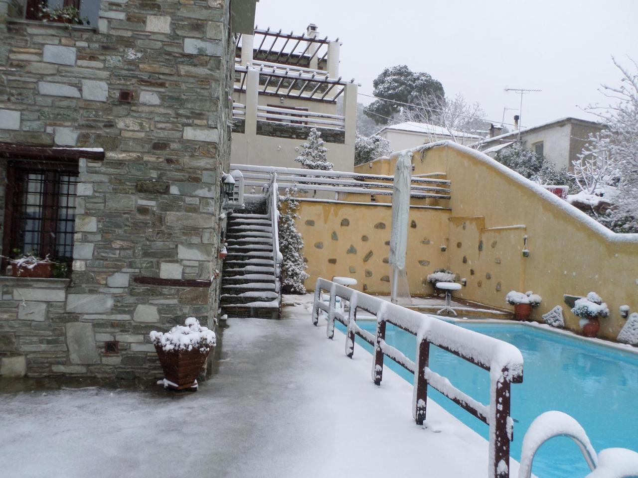 Petradi 3* Kalamaki (Thessaly)