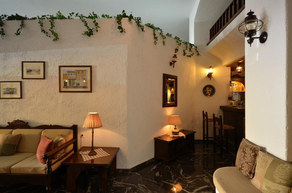 Hotel Melpo 2*