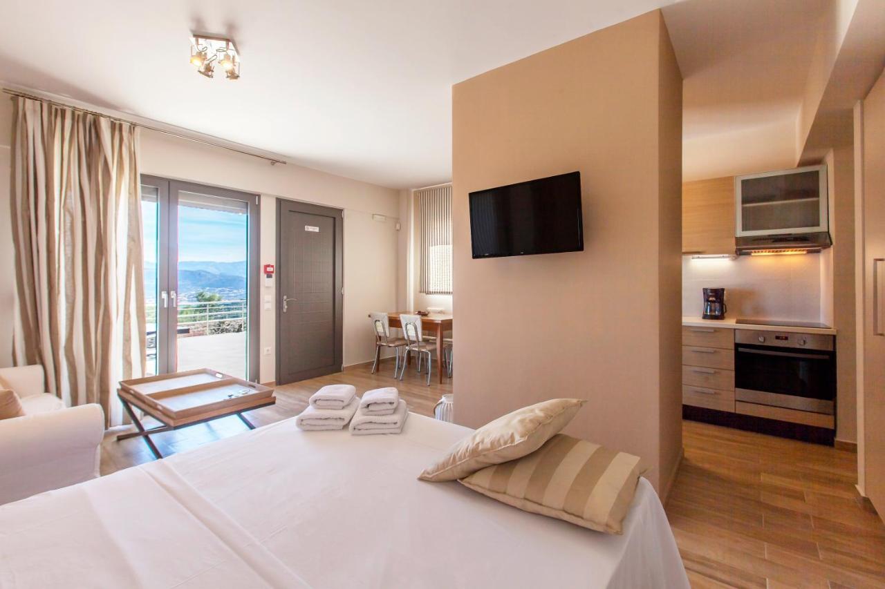 Alivia Lefkas Luxury * Apolpaina