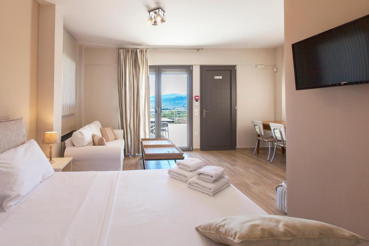 Alivia Lefkas Luxury * Apolpaina