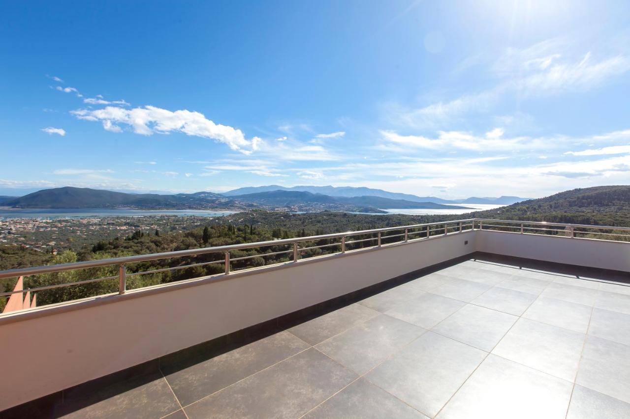 Alivia Lefkas Luxury Villa