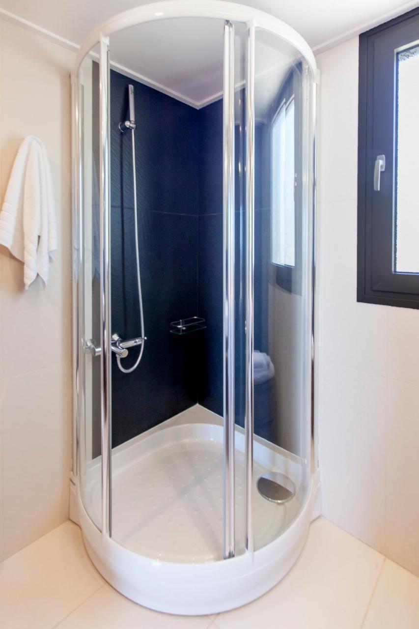 Alivia Lefkas Luxury Villa *