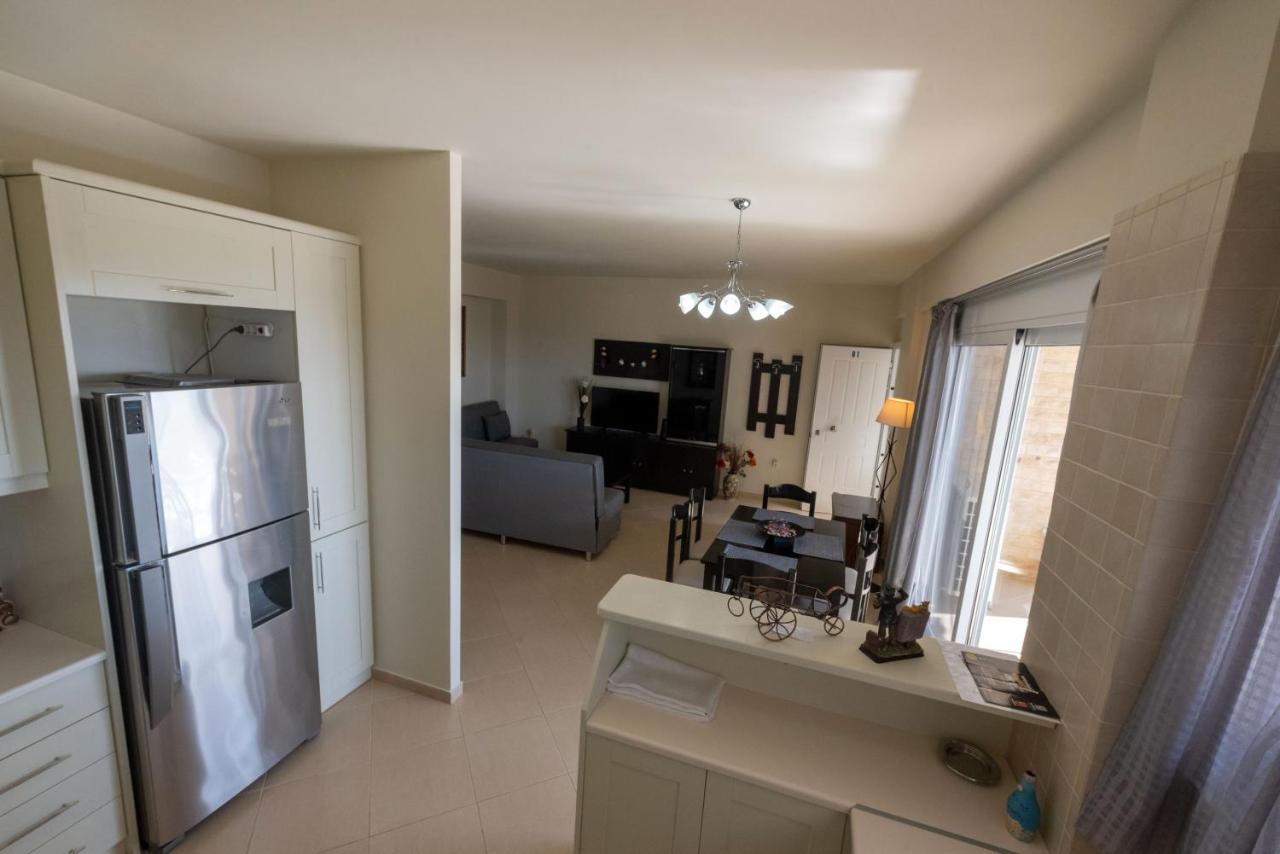 Grand Suites With Private Pools Apartment *