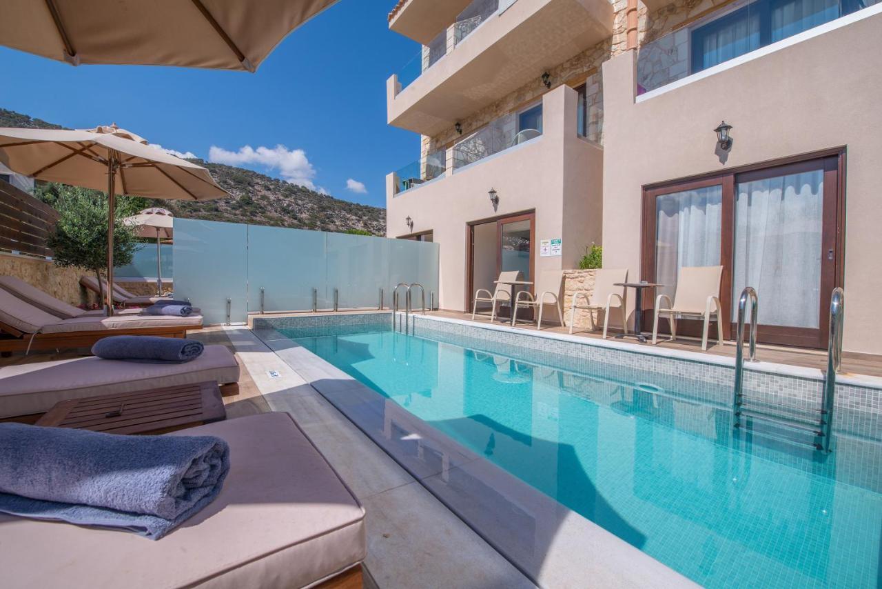 Cactus Royal & Adults Only 5*