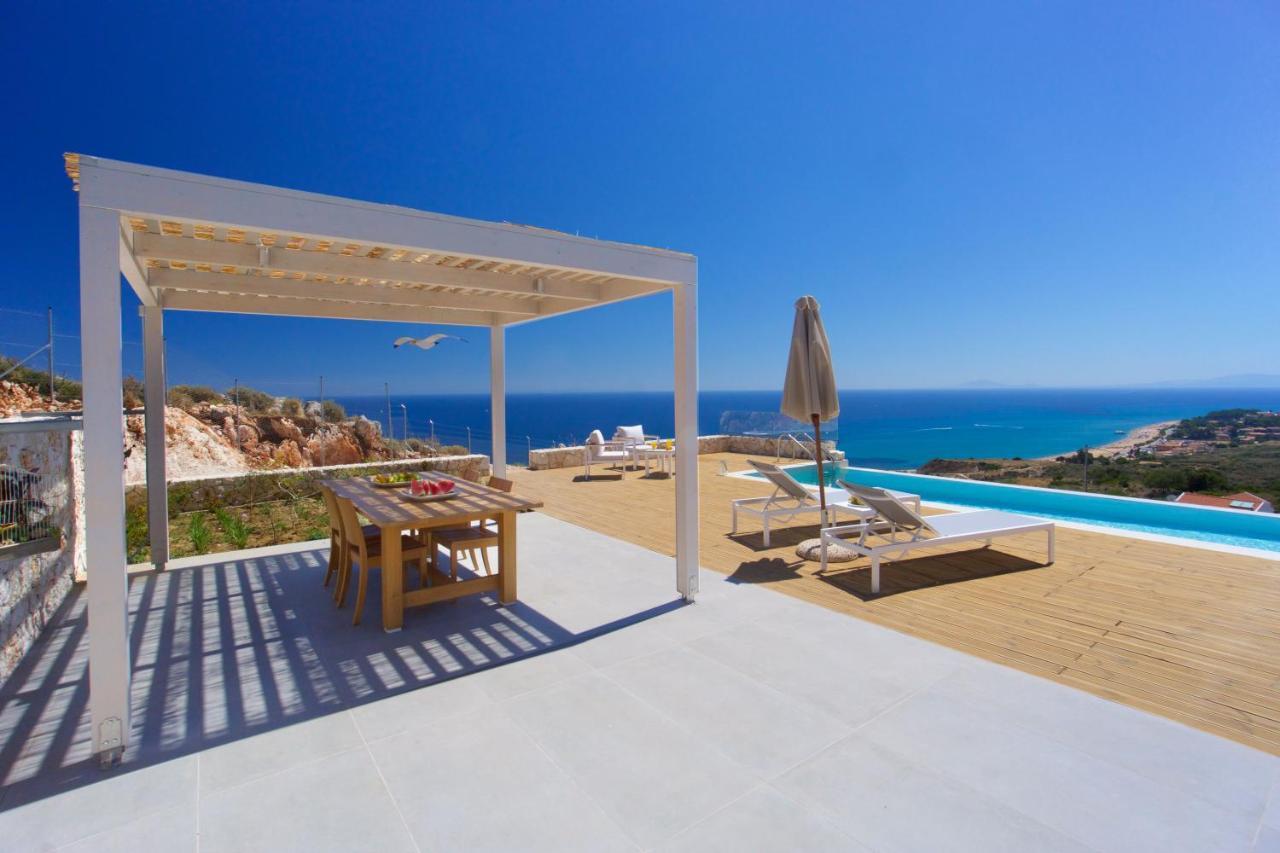 Villa Mirror Villas