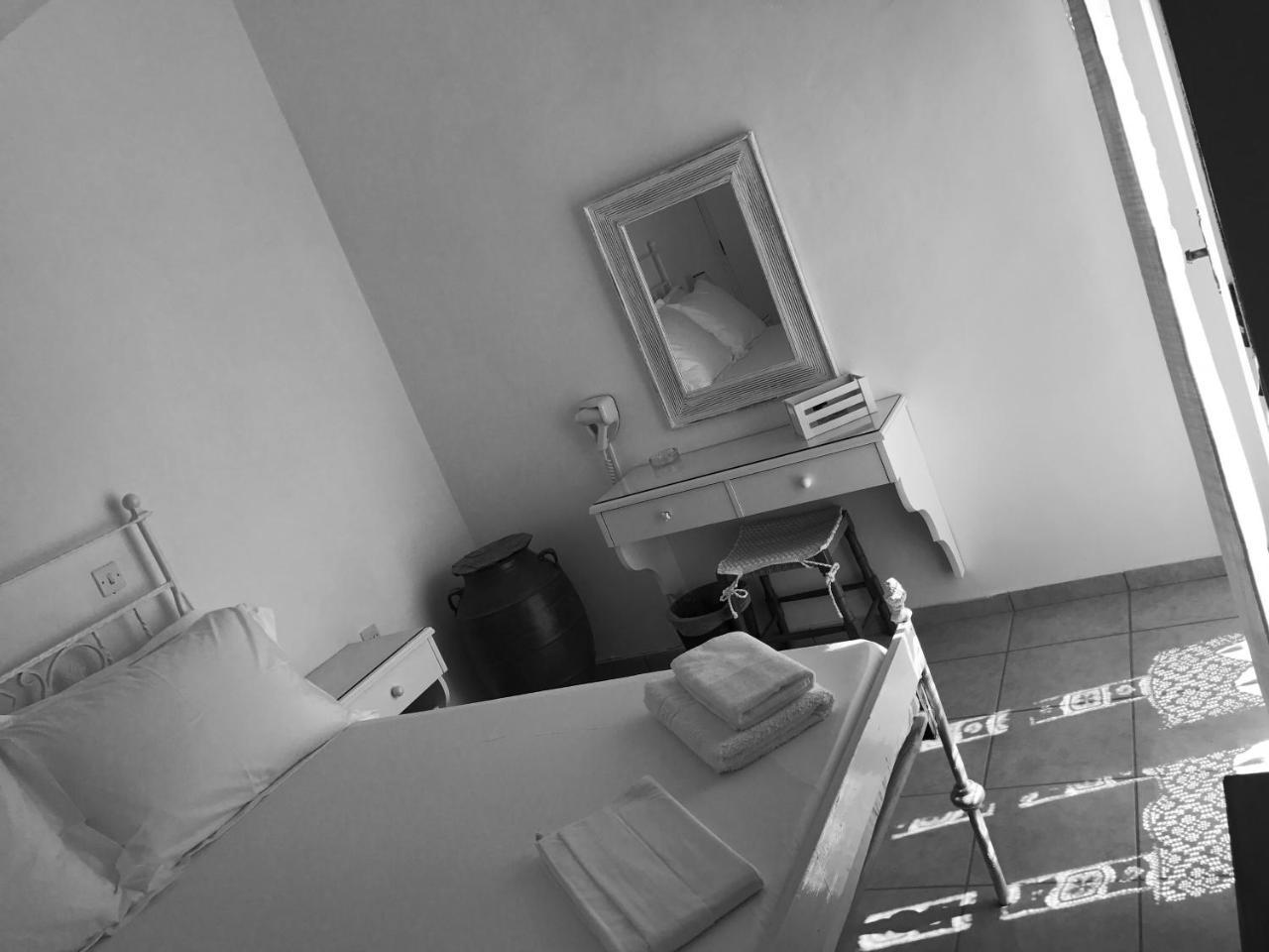 Hotel Aeolos Beach Karavostasis (Folegandros)