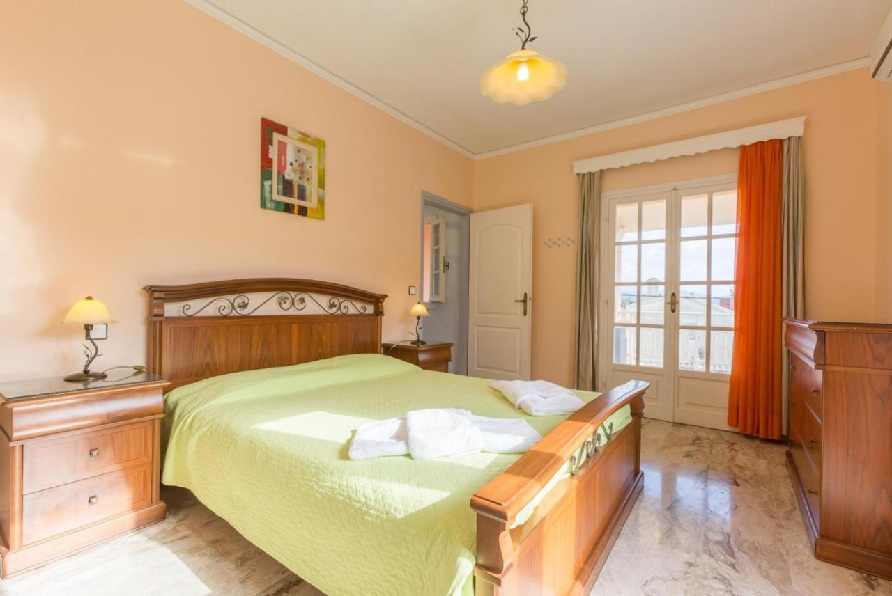Lavranos House Villa *