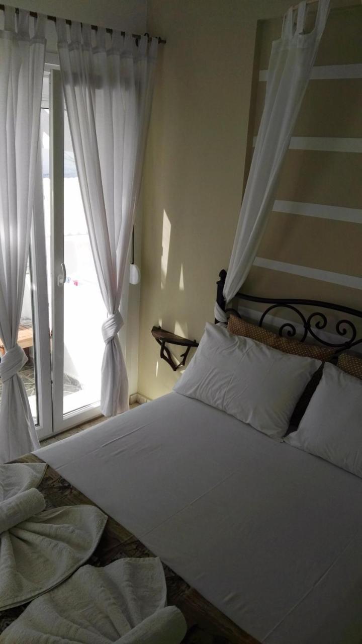Alea Milos Guest house Milos Island
