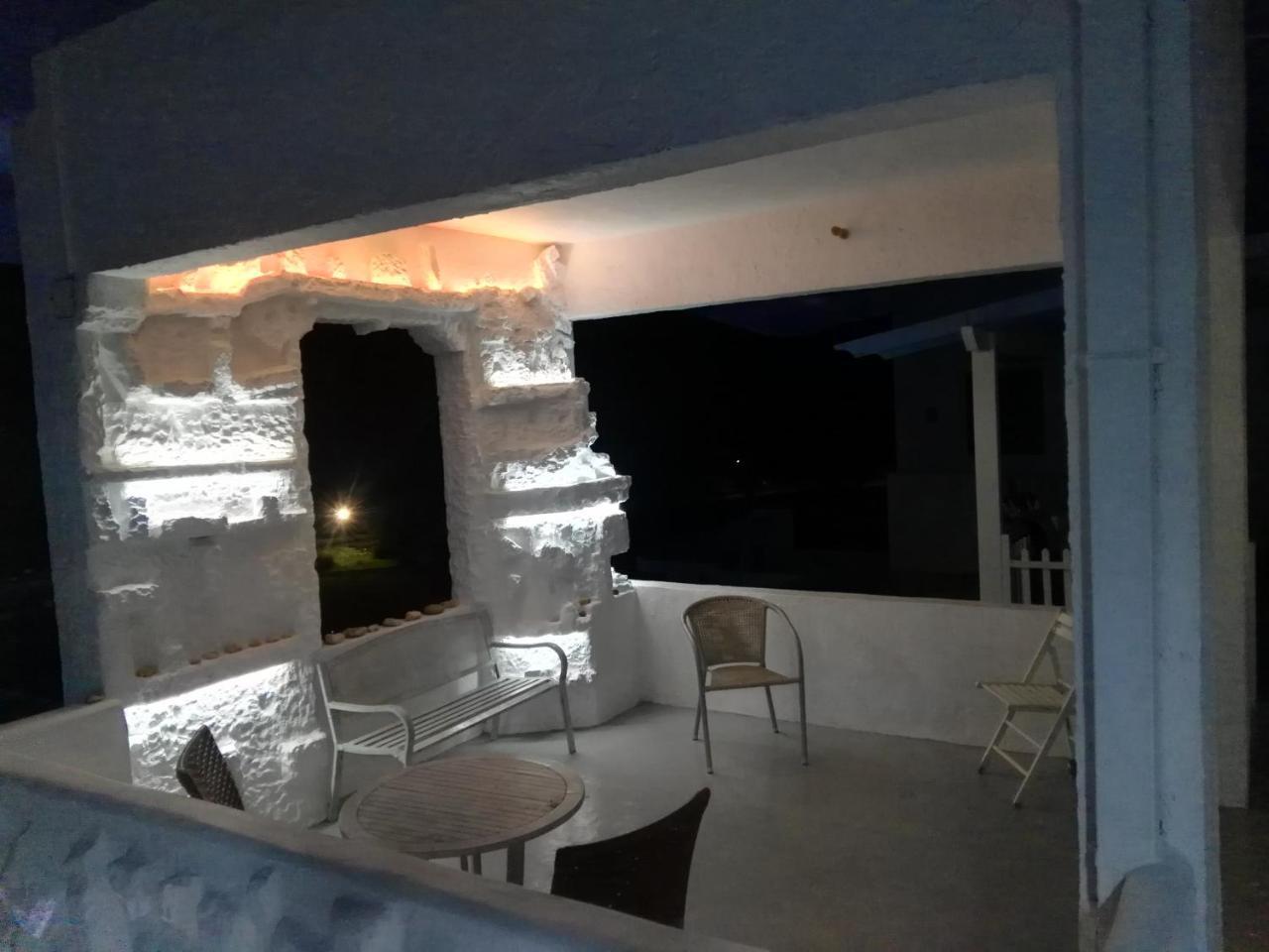 Alea Milos Guest house