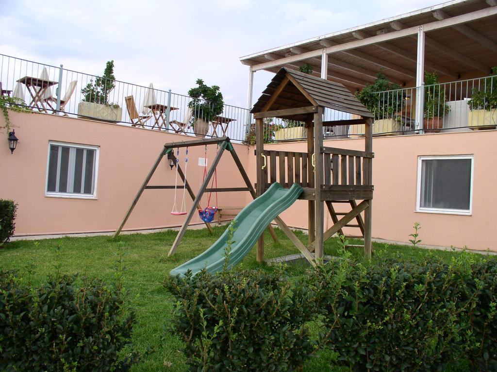 Astra Village And 4* Livathos (Kefalonia)