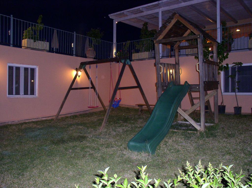 Astra Village And Aparthotel