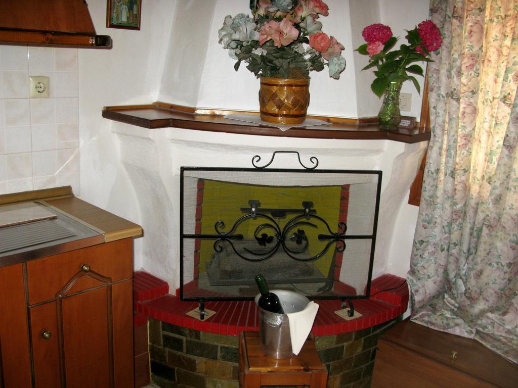 Erato Hotel