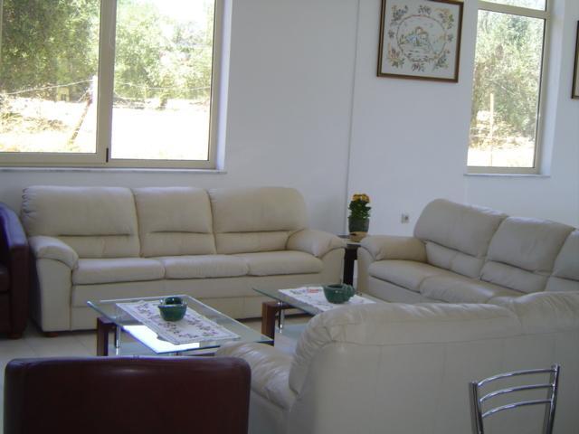 Kourkoumelata
