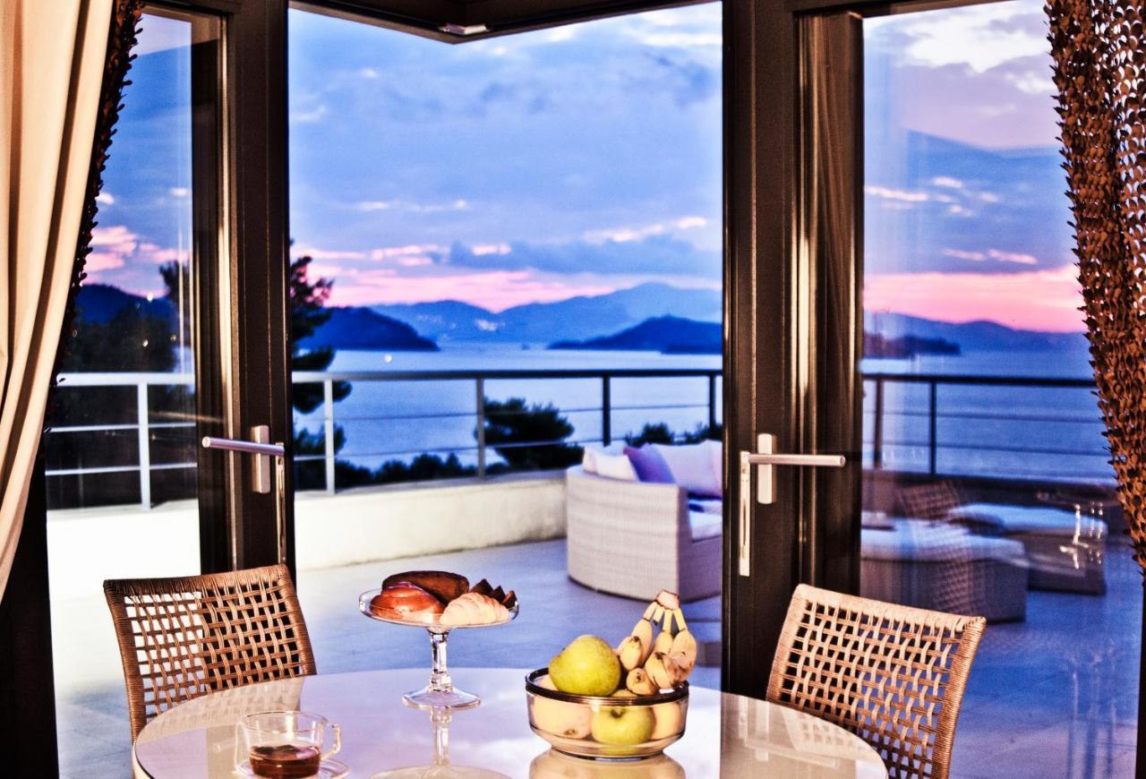Golden King * Vasilias (Skiathos)