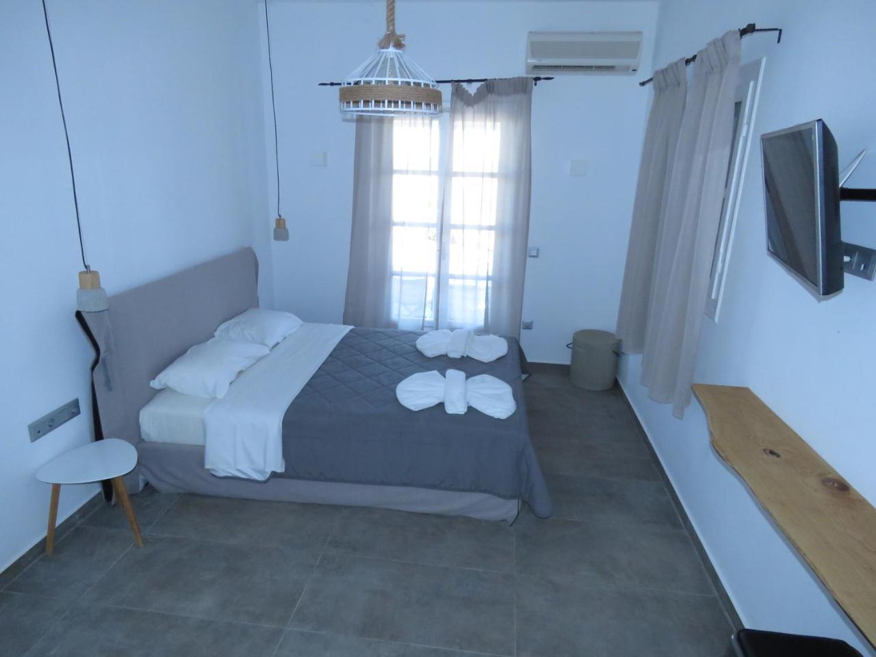 Hotel Paradise (adults Only)