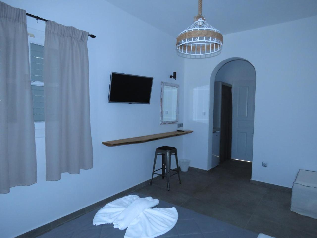 Paradise (adults Only) Hotel