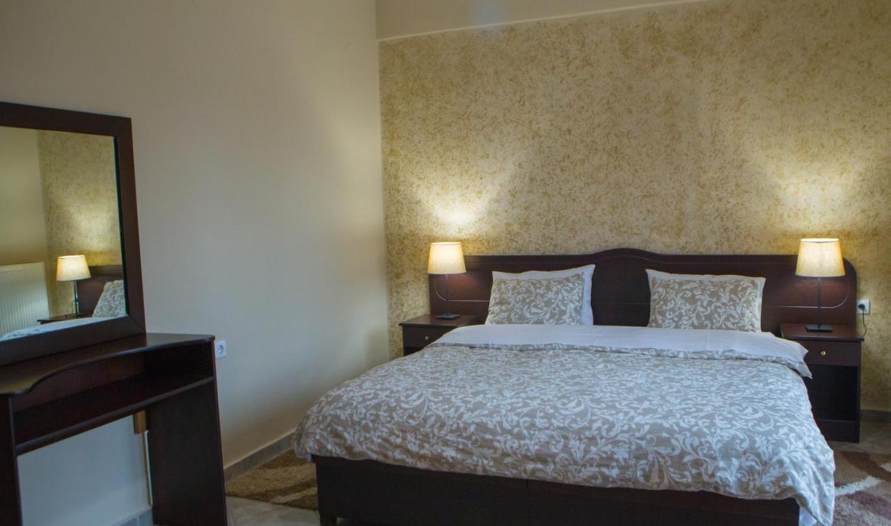 Aparthotel Ydraktis *