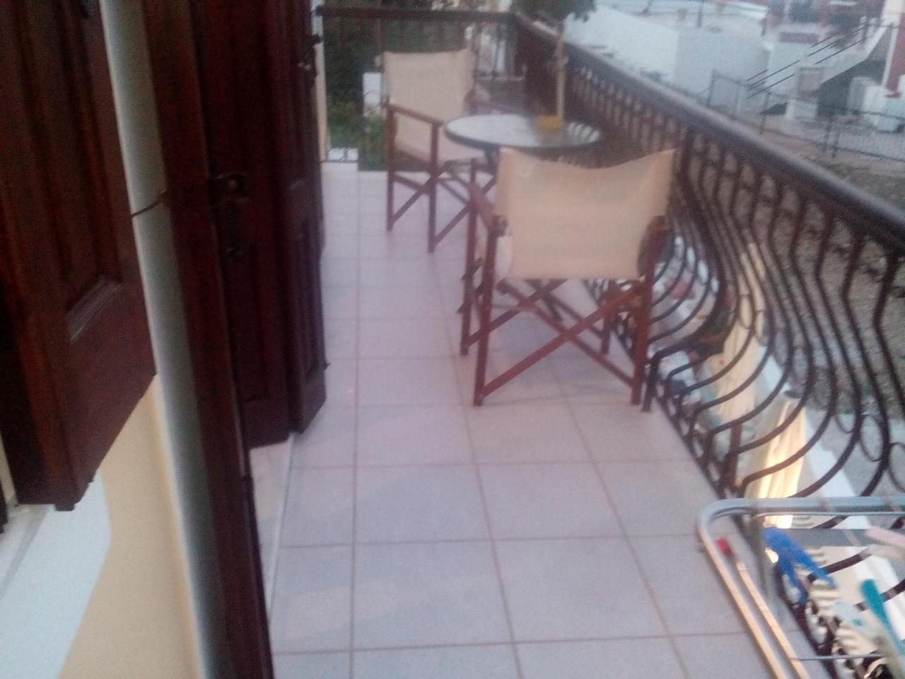 Nikos And Eva Apartment