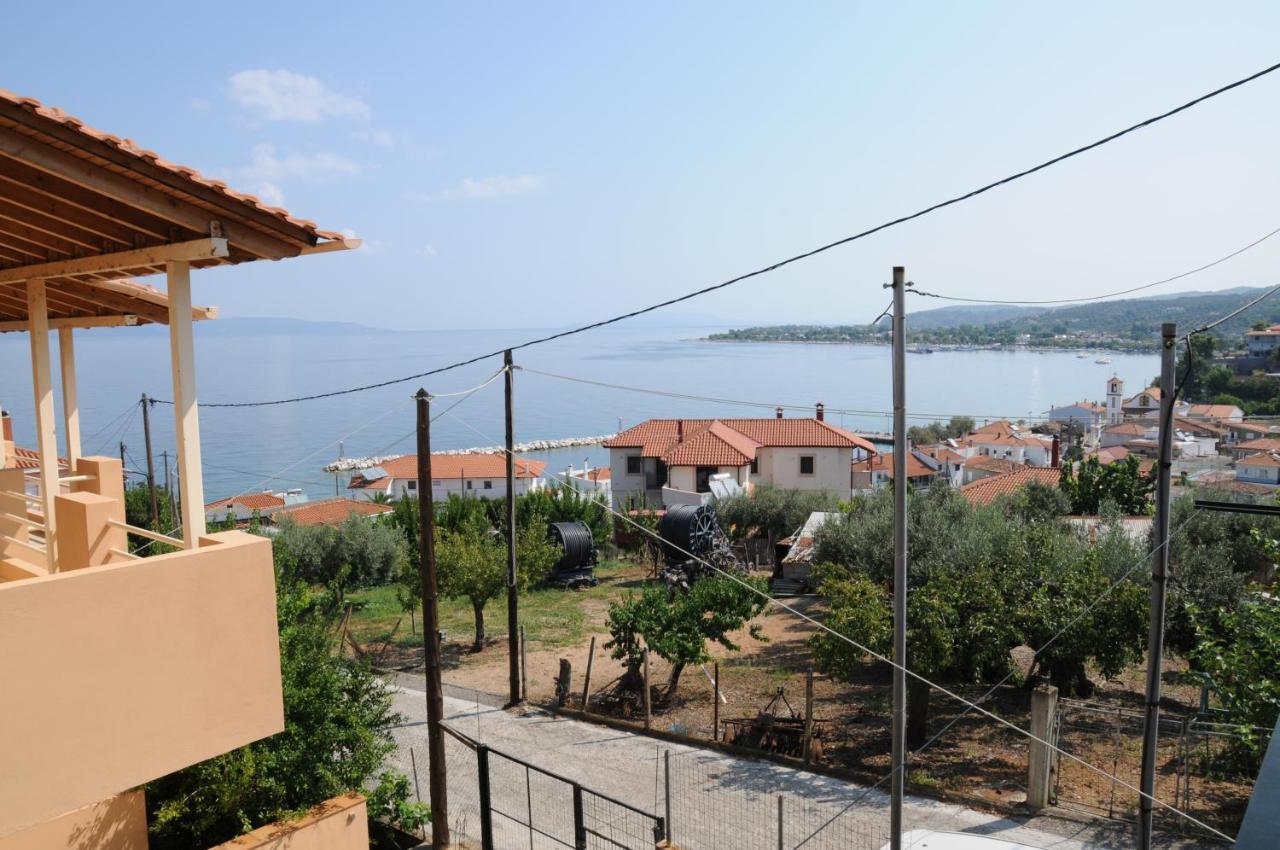 Nefeli * Pefki (Evia)